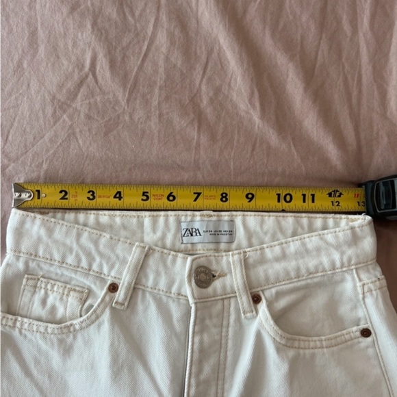 ZARA High Waisted White Jeans Size 2 - Picture 9 of 9